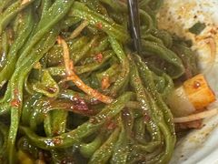 油泼牛肉面-手擀菠菜面(西康路店)