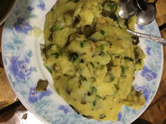 缘滋缘味-云南妈妈特色菜缘滋缘味