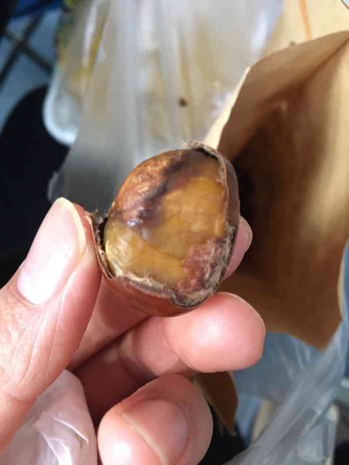 顶好乐板栗-"刚出锅的热毛栗子还是值得一吃的[偷笑].