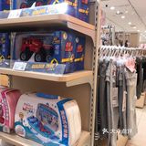 他家孩子的衣服玩具质量还真是都挺好的