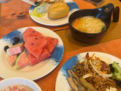 -亚龙湾希尔顿自助餐厅·海鲜·烧烤·沙滩BBQ·现场乐队