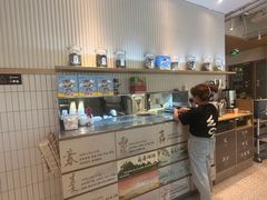 -必胜客(WOW昙华林店)
