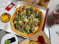 -Dragon Pizza•圆脸龙披萨·牛排餐厅