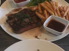 -WOLFGANG PUCK KITCHEN & BAR(迪士尼小镇店)