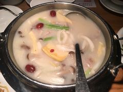 -桂小厨广西菜(青秀万达店)