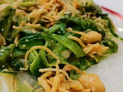 -绿雅居原生态农庄(小涌店)