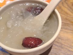 雪梨银耳汤-素满香·食养自助(天一广场店)