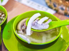 -三个椰子·现砍椰子鸡(金源CBD店)