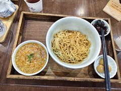 -蟹上黄·蟹黄面·江南糖水(人民广场店)