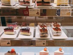 -巴黎贝甜(华堂新辰汇店)