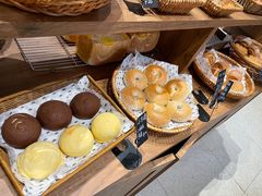 -沁屋面包店(人民东路店)