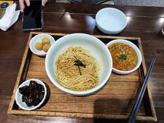 -蟹上黄·蟹黄面·江南糖水(人民广场店)