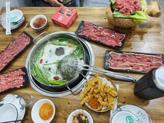 -刘少华贵州小黄牛·鲜牛肉火锅(总店)