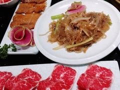 -猪啊牛呀羊啊铜盘烤肉(正大广场店)