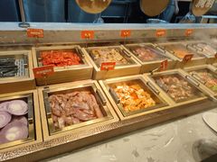 -山焱·炭火自助烤肉(周浦万达店)