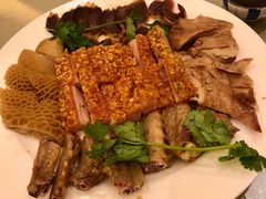 -沙龙酒家