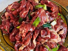 -黄利砖万峰林布依特色酸笋牛肉馆
