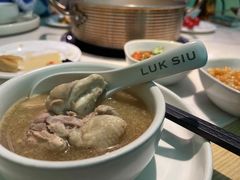 -六少·猪肚包鸡火锅(卓悦INTOWN店)