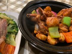 -新大咀港式茶餐厅(宝山万达店)