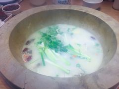 -鲜呦蒸汽石锅鱼(北辰路店)