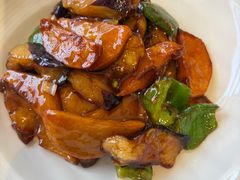 -关东小磨东北菜(上海长风大悦城店)