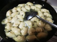 刀鱼馄饨-老半斋(福州路店)