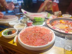 鲜切嫩牛肉-蜀辣居鲜货老火锅(红牌楼店)