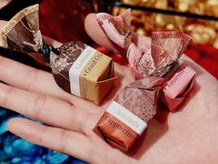 -Laderach 莱德拉(上海环贸iapm店)