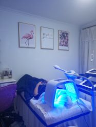 -美肤盾祛痘·问题肌头疗管理中心