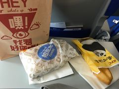 -肯德基(虹桥机场T2北指廊精选外卖点店)