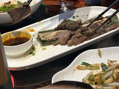 -魏铭鱼头捞饭(晋阳路店)