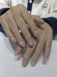 -艾珂·美甲美睫