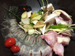 -咕嘟草帽鱼·牛奶一样的鲜鱼汤(包河万达广场创始店)