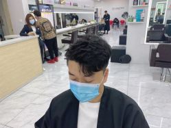 -朗峰专业美发沙龙