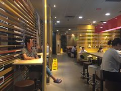 大堂-麦当劳(海岸城店)