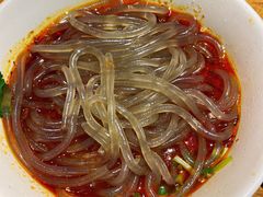 -万记麻辣烫国展总店