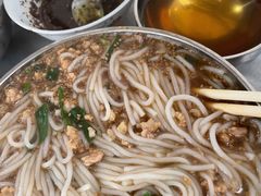 -正宗杨记普洱酸醋米线(总店)