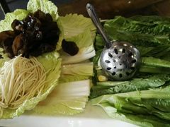 -老鼎万春卤菜(鹭湖宫8区店)