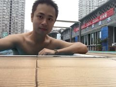 -朱毅育龙游泳俱乐部
