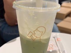 -喜茶(杭州滨江宝龙店)