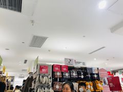 -优衣库(重庆沙坪坝印象汇店)