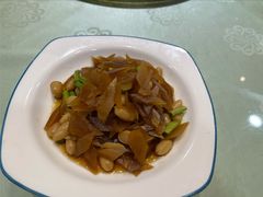 -羊汤研究所(茶苑海口路店)