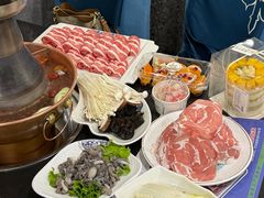 -楼外楼大刀肉传统火锅居(幸福街店)