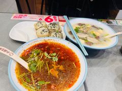 -小杨生煎(白玉兰广场店)