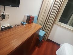 -明华泰康酒店(北京万丰路七里庄地铁站店)