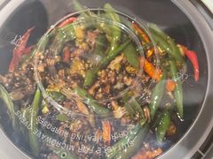 -半步颠小酒馆(繁花中心)