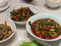-泉上·发现DISCOVERY ·黔菜餐厅(银海元隆广场店)