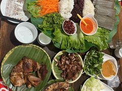 -沐毫傣泐云南菜孔雀宴•手抓饭傣味烧烤(曼听公园店)