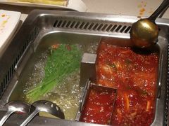 -海底捞火锅鲜切牛肉主题店(长寿路店)