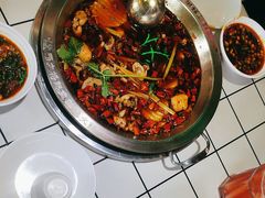 -蛙一刀·麻椒鱼火锅(金仙桥店)